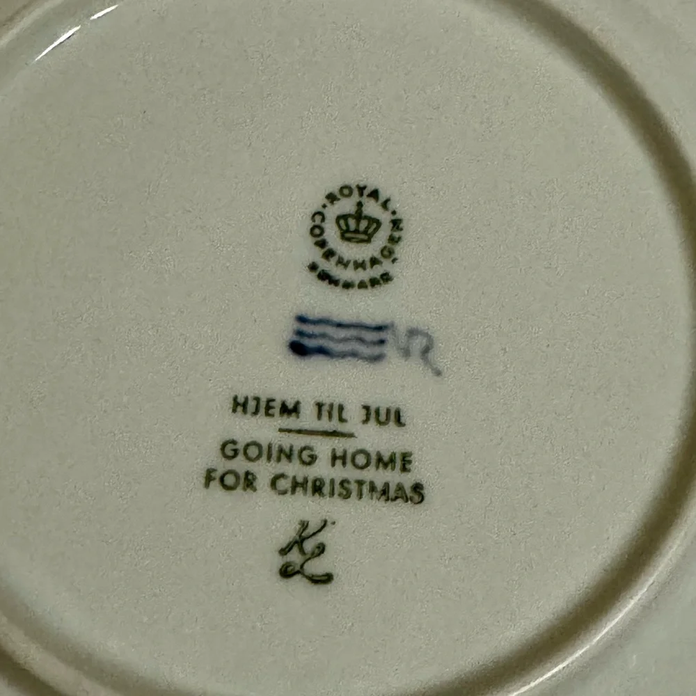 Royal Copenhagen 1973 , titled 